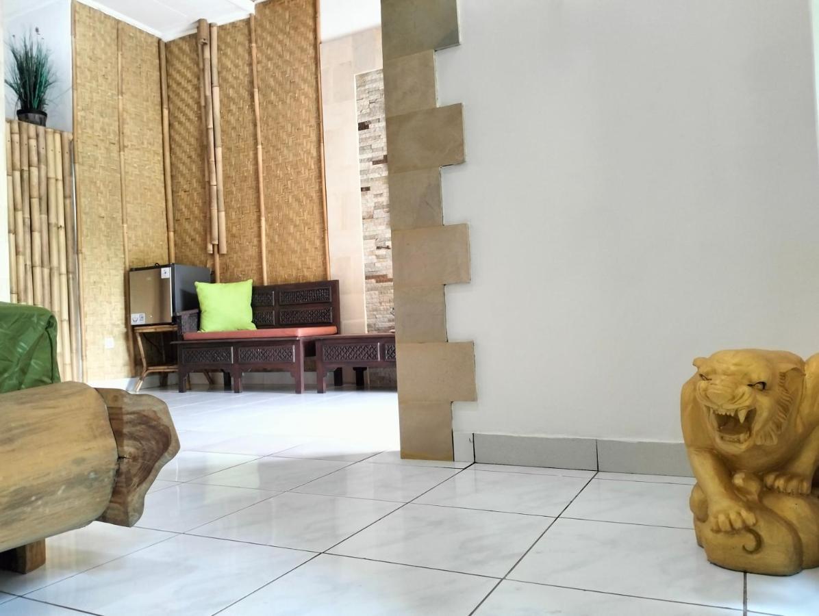 Kaia Lovina Guest House Junior Suite Εξωτερικό φωτογραφία