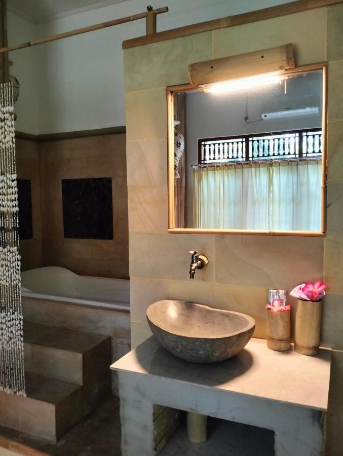 Kaia Lovina Guest House Junior Suite Εξωτερικό φωτογραφία