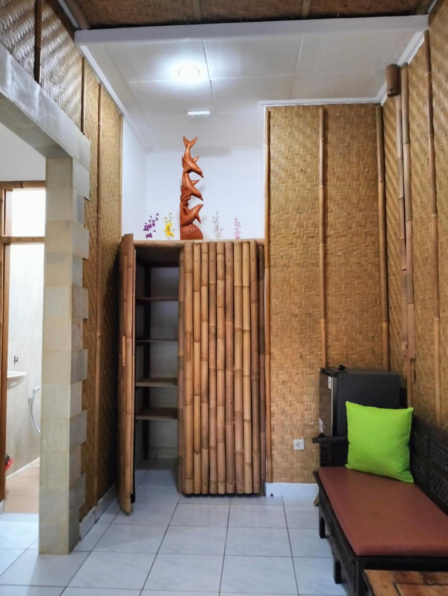 Kaia Lovina Guest House Junior Suite Εξωτερικό φωτογραφία