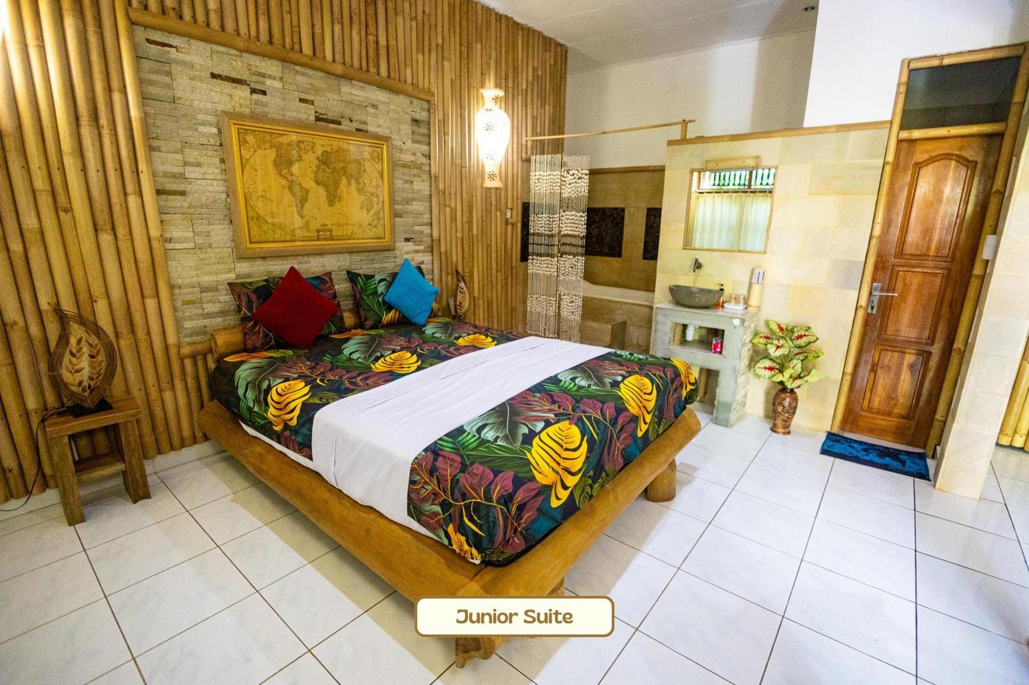 Kaia Lovina Guest House Junior Suite Εξωτερικό φωτογραφία